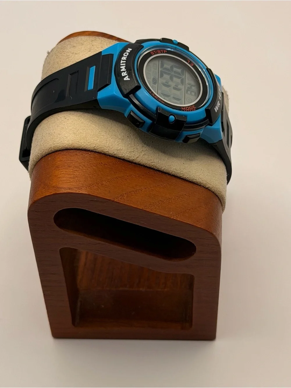 ARMITRON Pro Sport 45/7110 Acrylic Case Quartz Digital Women's Watch